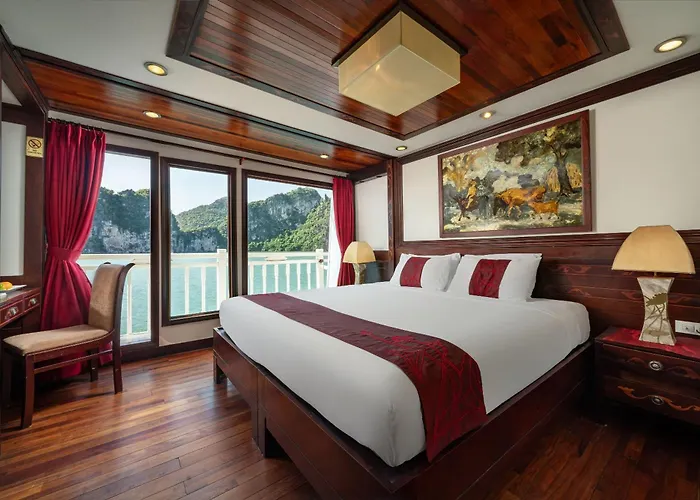 Indochina Heritage Cruise * Ha Long