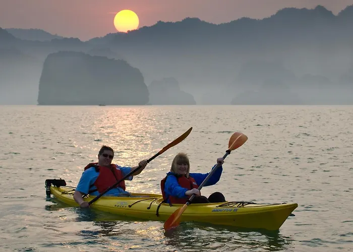 Indochina Heritage Cruise * Ha Long