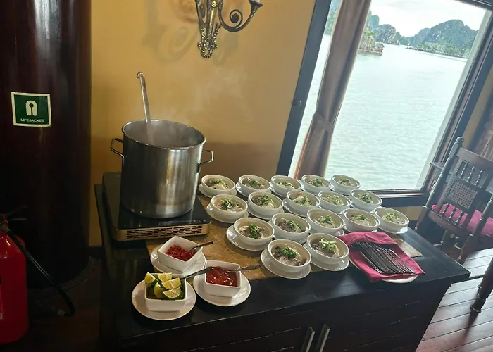 Indochina Heritage Cruise Botel *